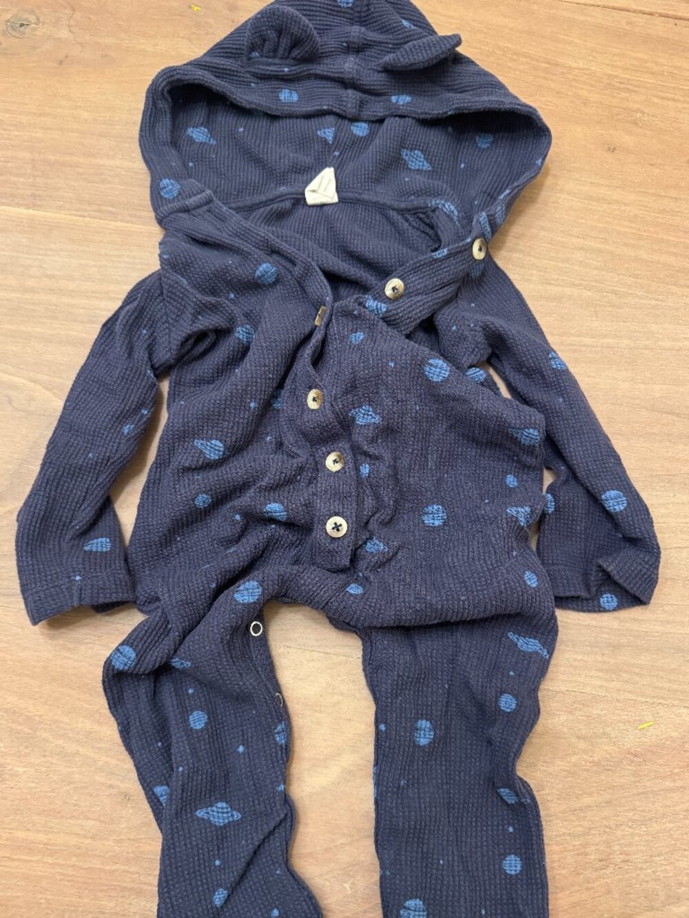 Kate Quinn Navy Waffle Planet Print Hooded Button Romper Organic 18-24M